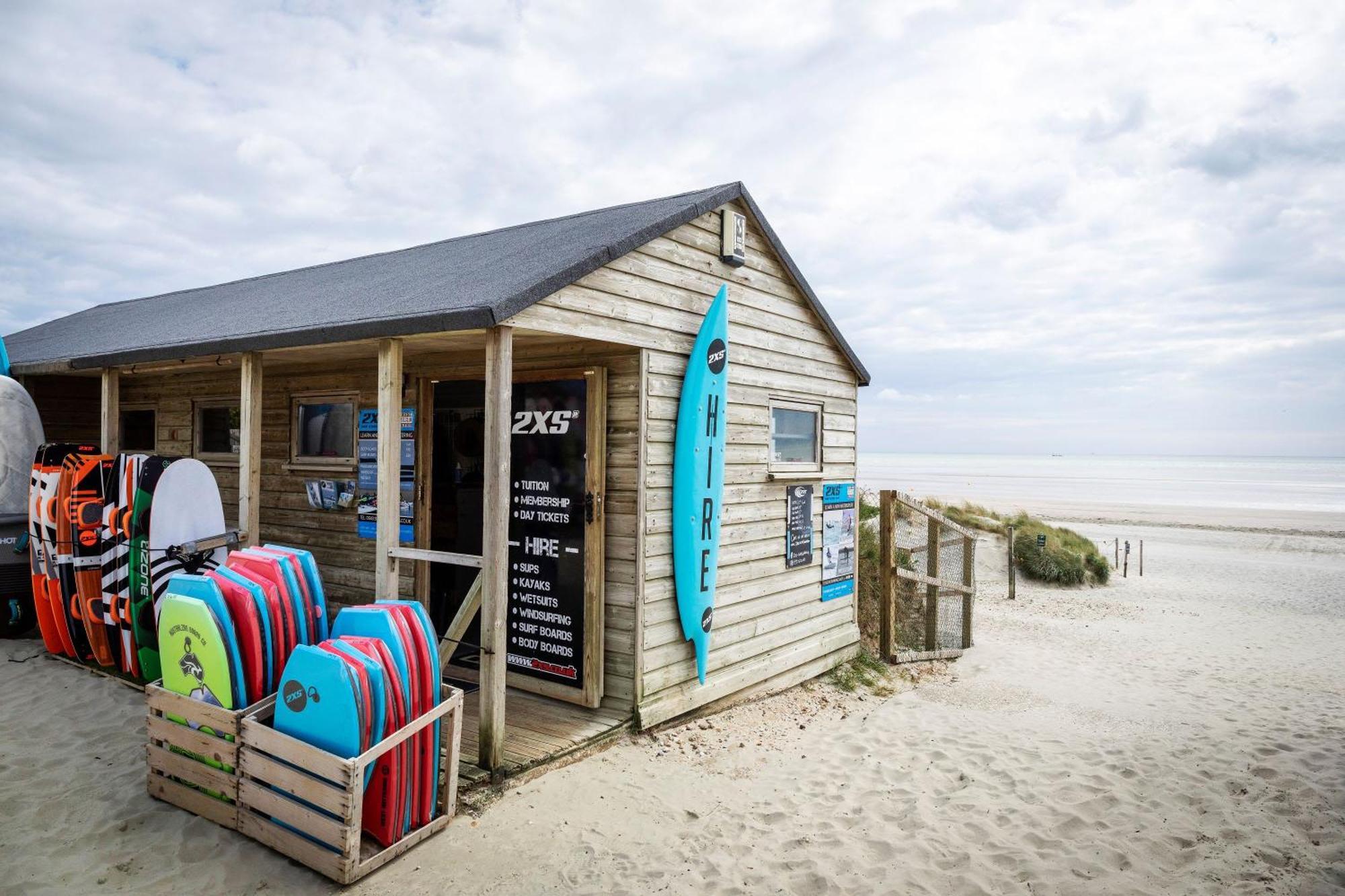 Family Seaside Retreat - 5 Minutes To Beach West Wittering Exteriör bild