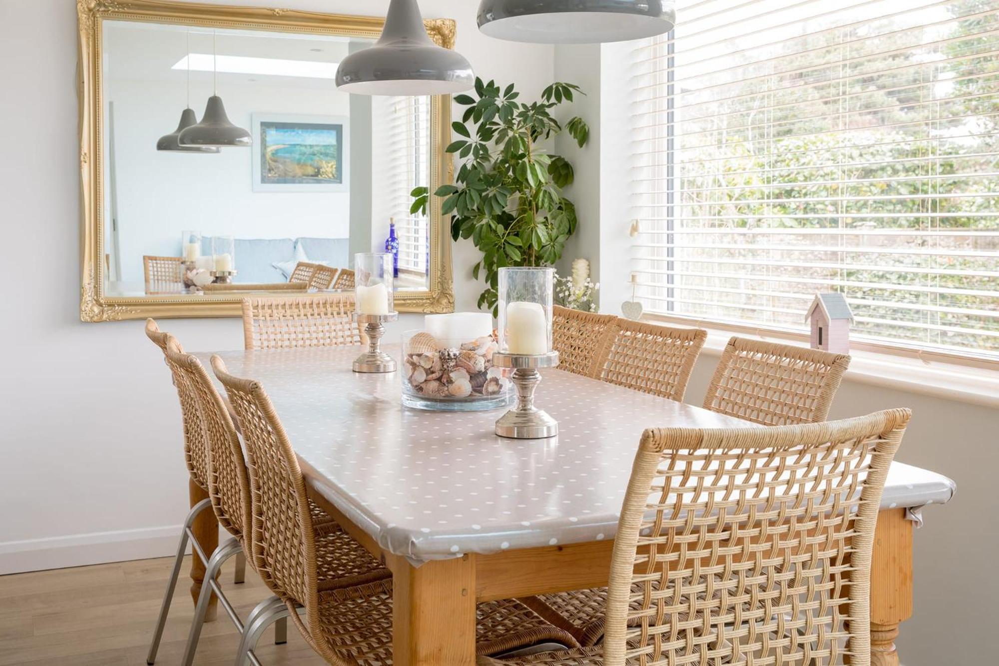 Family Seaside Retreat - 5 Minutes To Beach West Wittering Exteriör bild